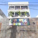 Villas Isza